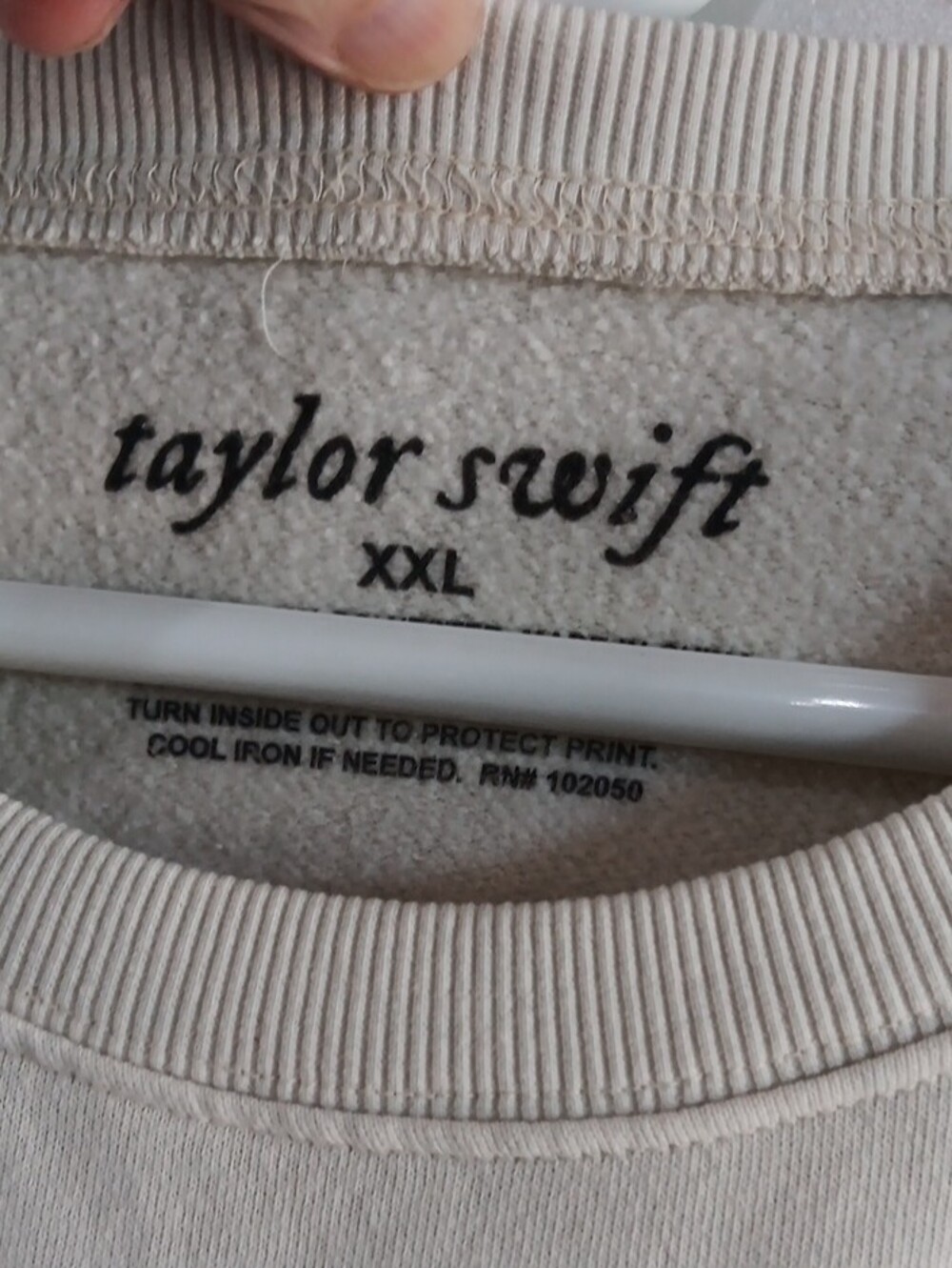 Official Taylor Swift Evermore Cowboy Like Me Crewneck Sweatshirt 2XL XXL Rare - Picture 2 of 8